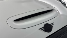 MINI Hatchback 135kW Cooper S Level 2 33kWh 3dr Auto Electric Hatchback